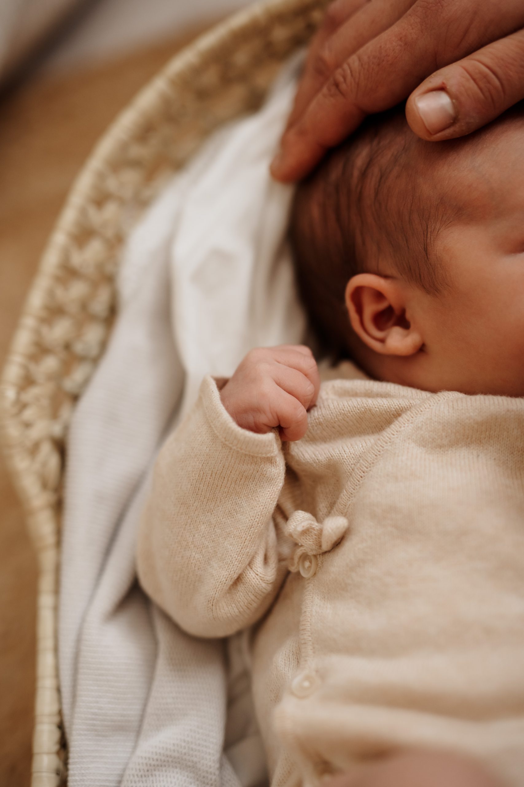 kunden-monja-droessel-testimonial-newborn-familie